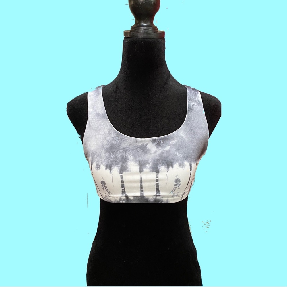 Onzie Sportbra - size S - never used :)